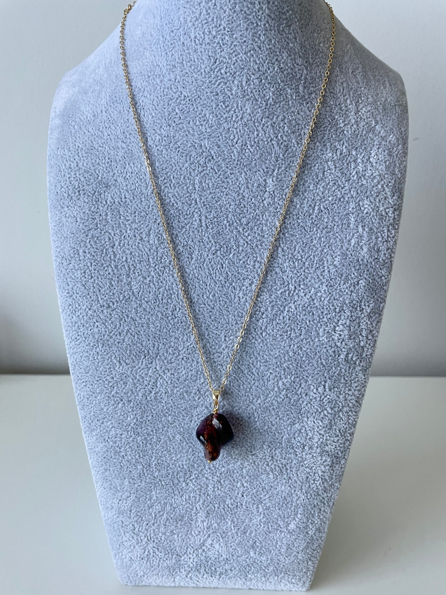 Purple Glass Bead Pendant Necklace