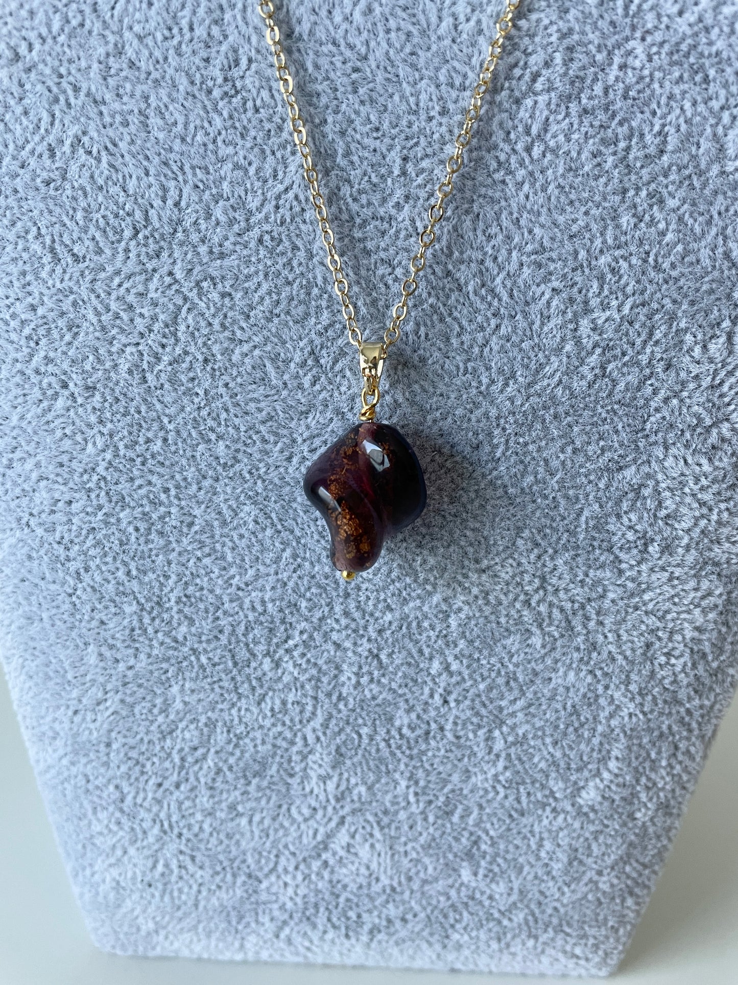 Purple Glass Bead Pendant Necklace