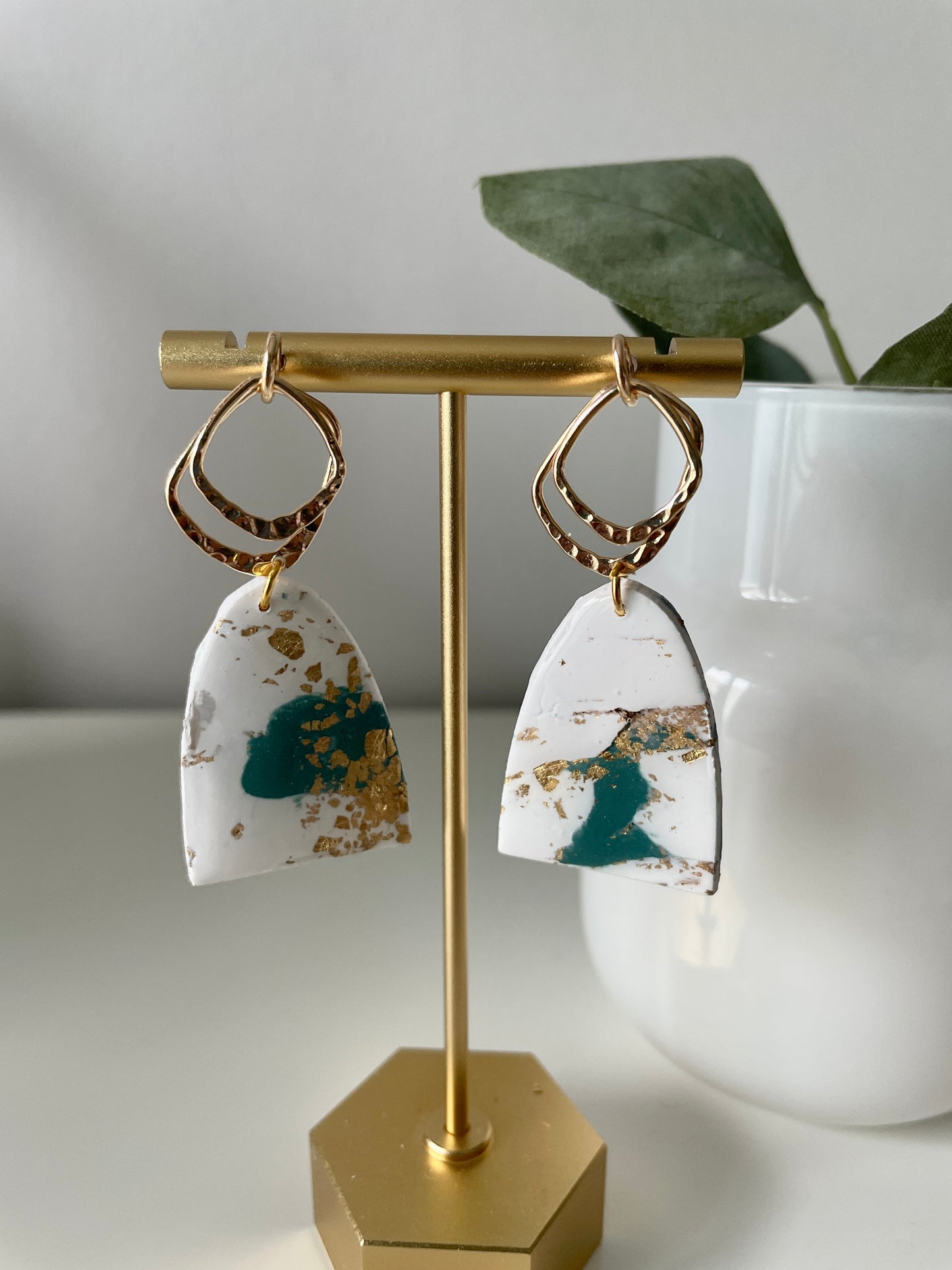 Modern Moroccan- Abstract Gold White Small Full Skinny Arches