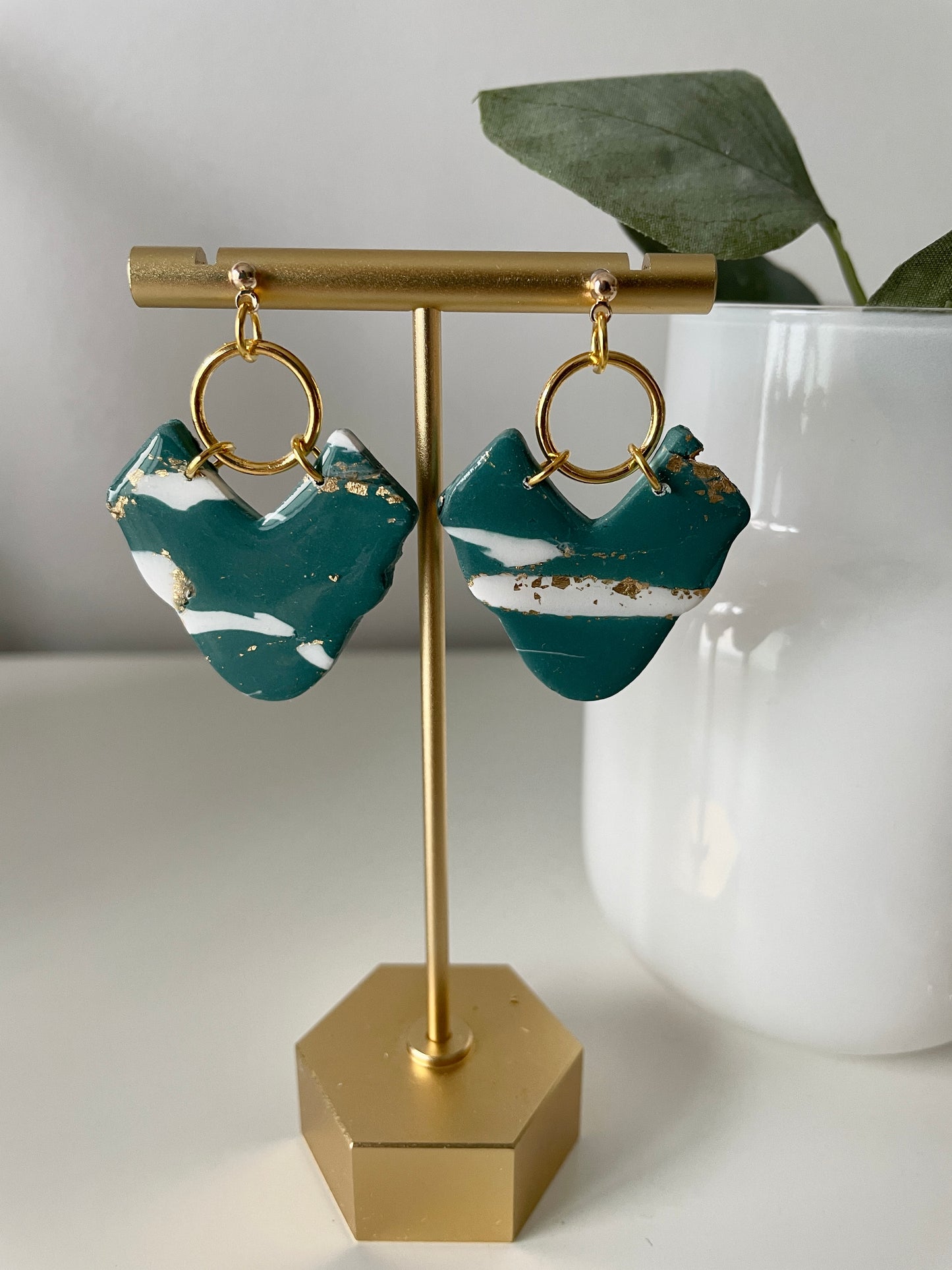 Modern Moroccan- Teal Victorian V