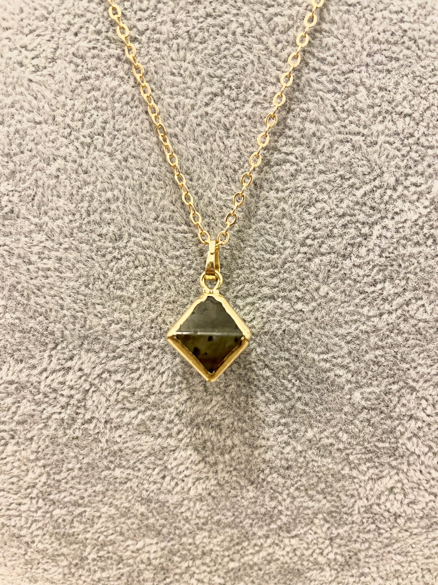 Crystals-Gem Stone Crystal Necklaces