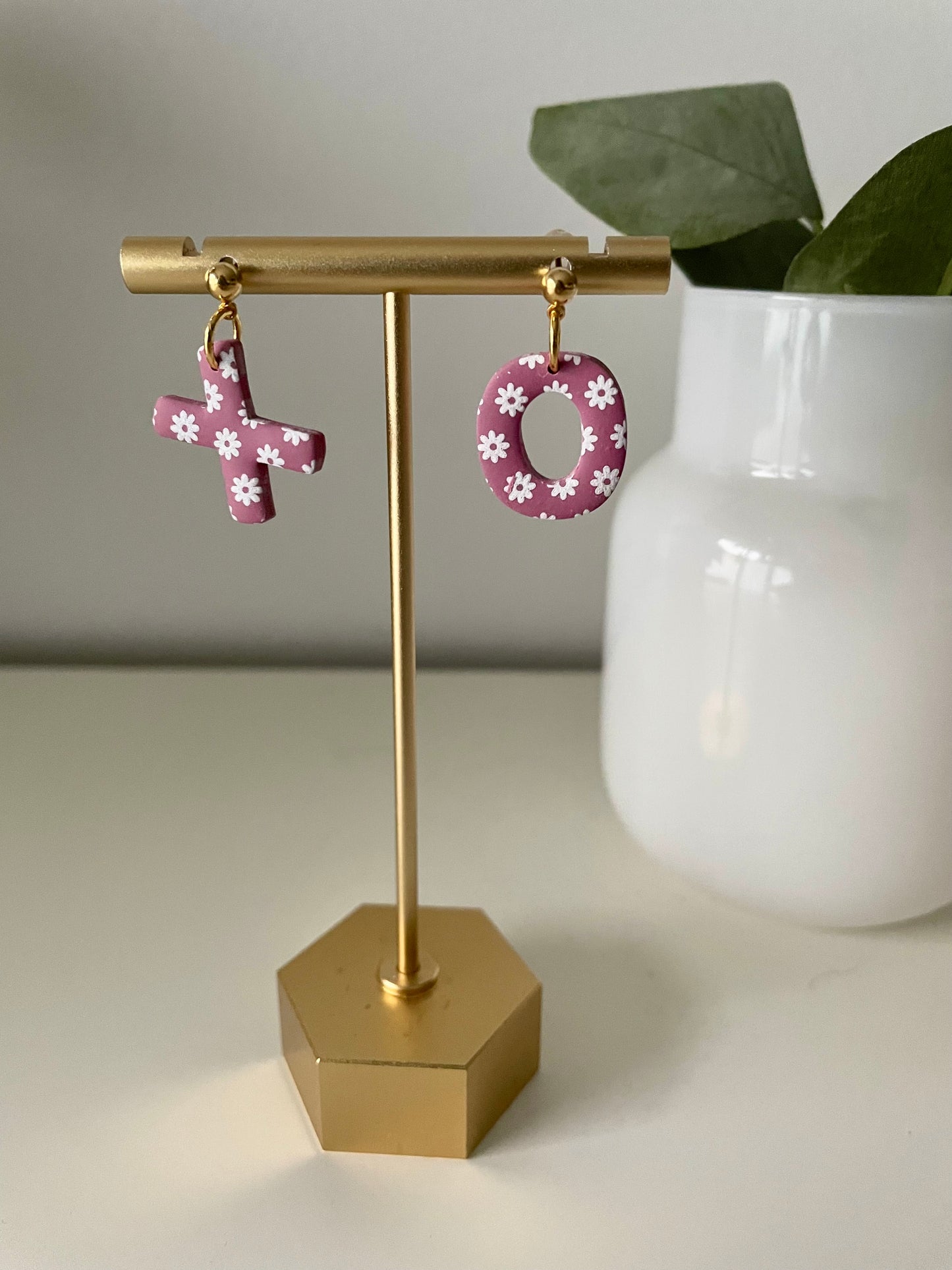 Valentines- Printed Floral X & O