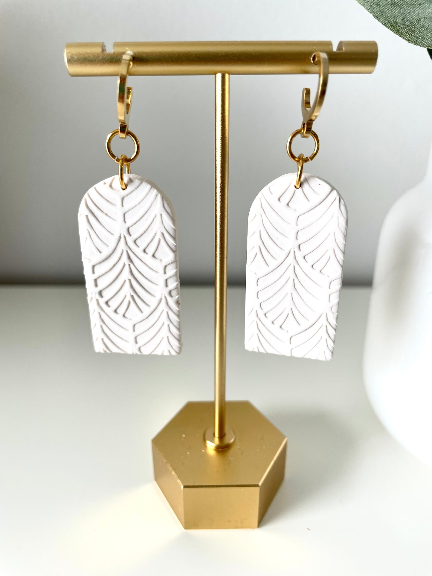 Modest- Off White Long Full Arches Leave Texture