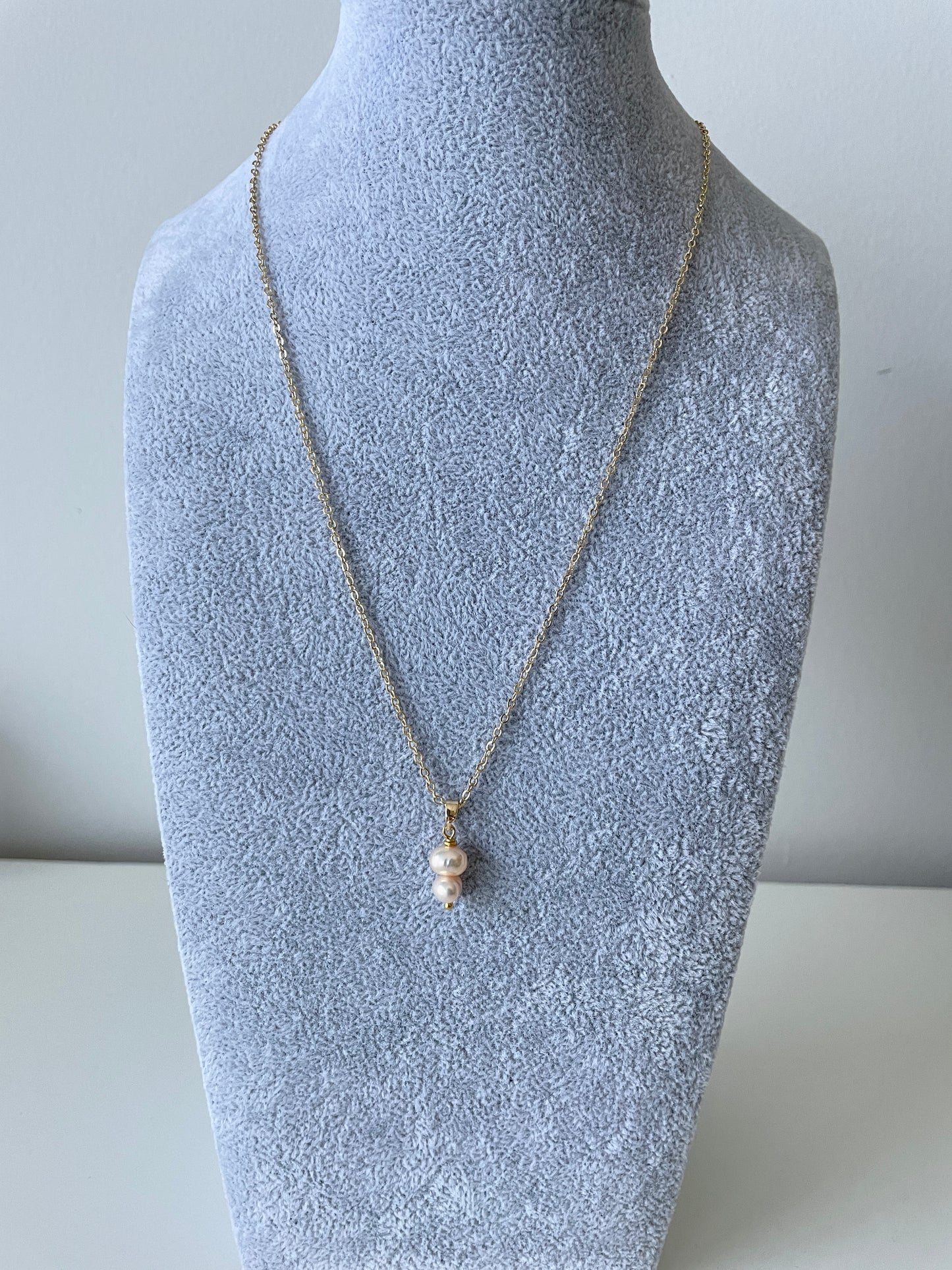 Soft Pink& Gold Fresh Pearl Pendant Necklace
