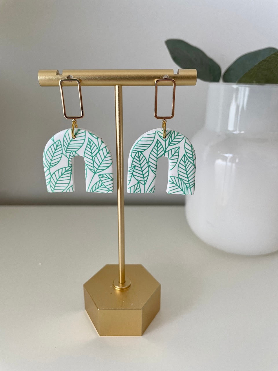 Mint leaves-Gold Rectangle Drop Small Arches